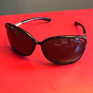 Tom Ford Raquel Sunglasses - Black